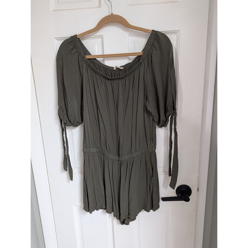 ee Some  Stretch Off Shoulder Romper Army Green Rayon 1 Pc Size Medium